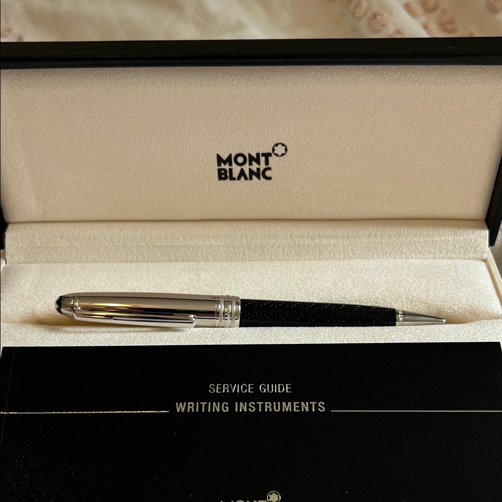 Mont Blanc Meisterstuck Pen